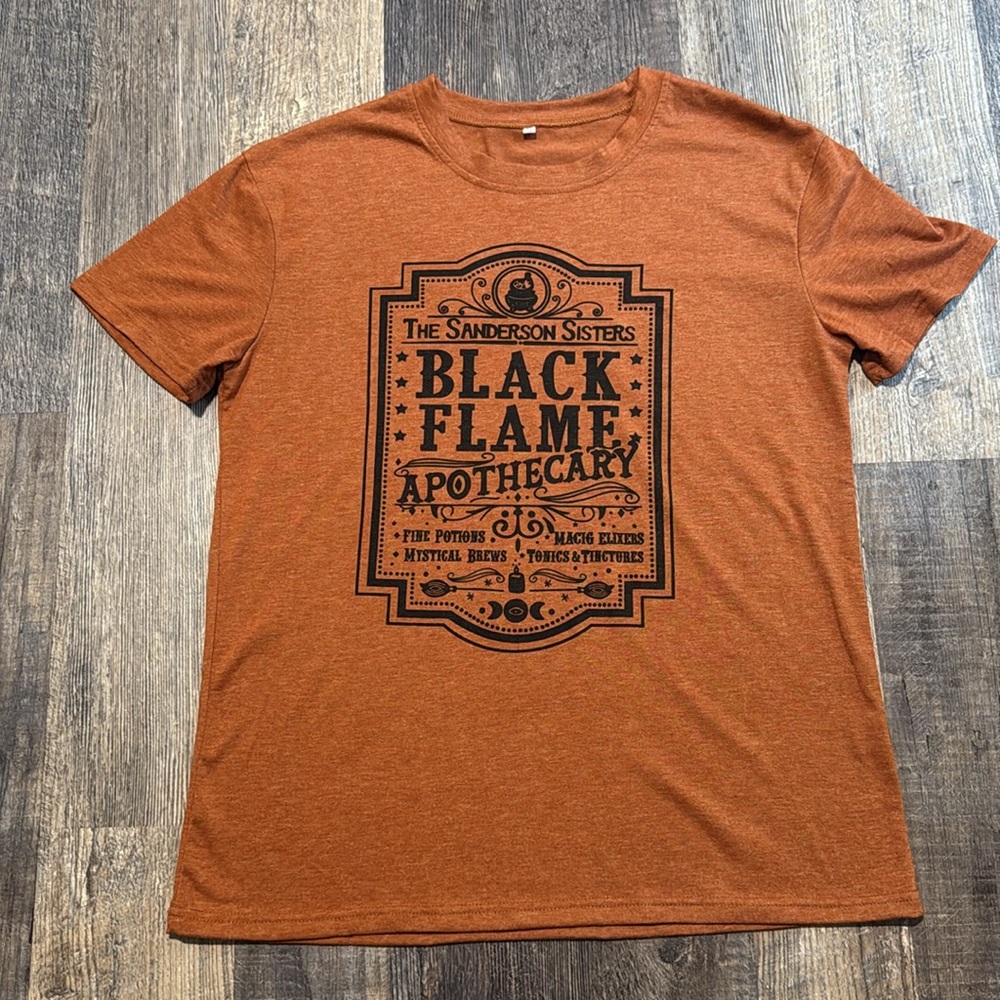 Black Flame Sanderson Sisters Graphic T Shirt Fall Hocus Pocus Women’s Medium